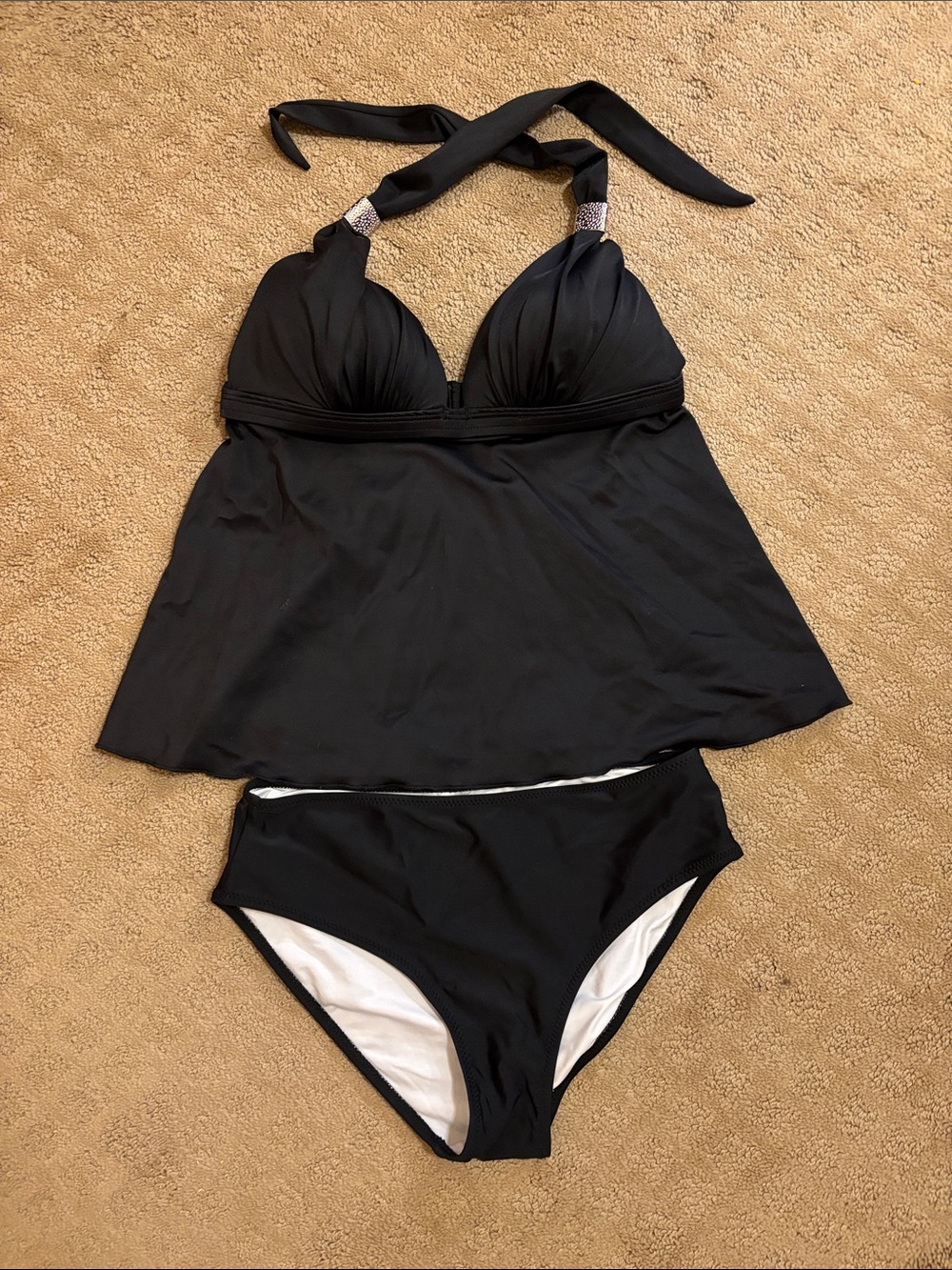 Venus Tankini Top with Black Beachsissi Bottoms